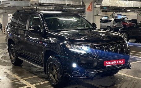 Toyota Land Cruiser Prado 150 рестайлинг 2, 2023 год, 8 250 000 рублей, 9 фотография