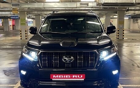 Toyota Land Cruiser Prado 150 рестайлинг 2, 2023 год, 8 250 000 рублей, 8 фотография