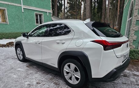 Lexus UX I, 2019 год, 3 200 000 рублей, 18 фотография