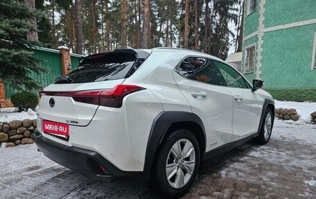 Lexus UX I, 2019 год, 3 200 000 рублей, 24 фотография