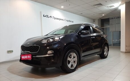 KIA Sportage IV рестайлинг, 2019 год, 2 350 000 рублей, 1 фотография