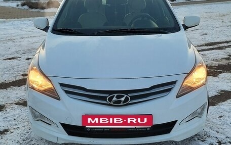 Hyundai Solaris II рестайлинг, 2016 год, 1 150 000 рублей, 3 фотография