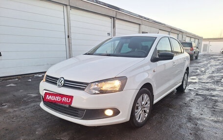 Volkswagen Polo VI (EU Market), 2014 год, 950 000 рублей, 3 фотография