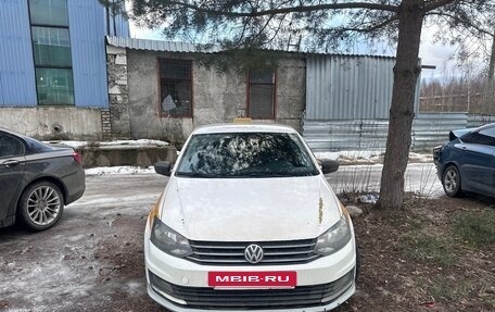 Volkswagen Polo VI (EU Market), 2017 год, 720 000 рублей, 2 фотография