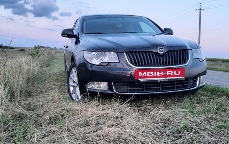 Skoda Superb III рестайлинг, 2010 год, 1 350 000 рублей, 4 фотография