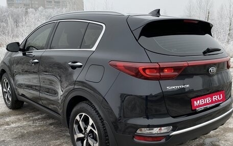 KIA Sportage IV рестайлинг, 2019 год, 2 990 000 рублей, 3 фотография