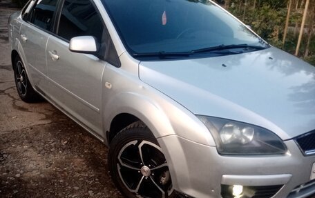 Ford Focus II рестайлинг, 2005 год, 499 999 рублей, 4 фотография