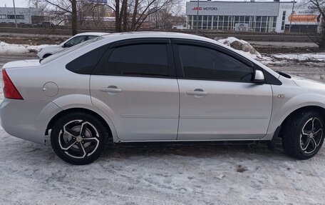 Ford Focus II рестайлинг, 2005 год, 499 999 рублей, 13 фотография