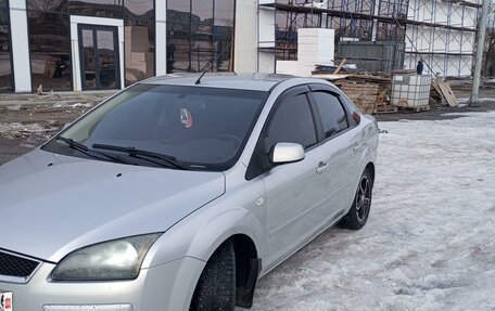 Ford Focus II рестайлинг, 2005 год, 499 999 рублей, 10 фотография