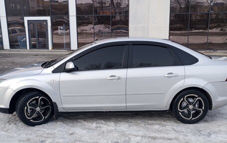 Ford Focus II рестайлинг, 2005 год, 499 999 рублей, 16 фотография