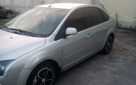 Ford Focus II рестайлинг, 2005 год, 499 999 рублей, 20 фотография