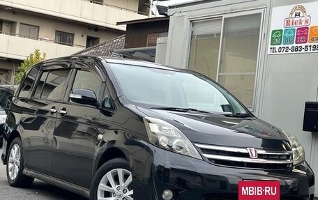 Toyota ISis I, 2012 год, 1 215 055 рублей, 3 фотография