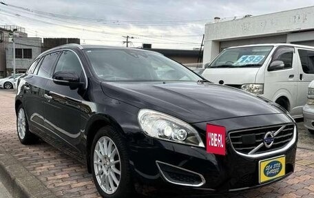 Volvo V60 I, 2013 год, 880 000 рублей, 3 фотография