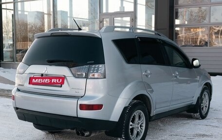 Mitsubishi Outlander III рестайлинг 3, 2007 год, 1 386 000 рублей, 5 фотография