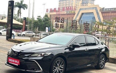 Toyota Camry, 2021 год, 2 800 000 рублей, 2 фотография