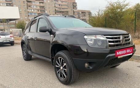 Renault Duster I рестайлинг, 2014 год, 867 000 рублей, 2 фотография