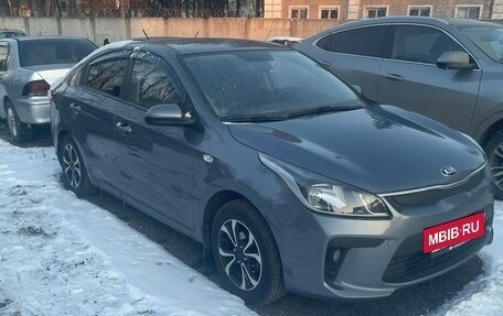 KIA Rio IV, 2018 год, 1 700 000 рублей, 2 фотография