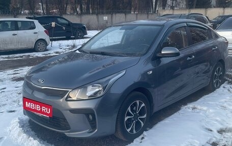 KIA Rio IV, 2018 год, 1 700 000 рублей, 3 фотография