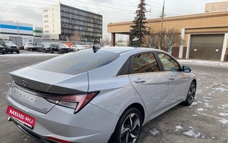 Hyundai Elantra, 2020 год, 2 490 000 рублей, 4 фотография