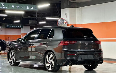Volkswagen Golf GTI, 2022 год, 3 000 100 рублей, 7 фотография