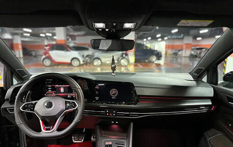 Volkswagen Golf GTI, 2022 год, 3 000 100 рублей, 9 фотография
