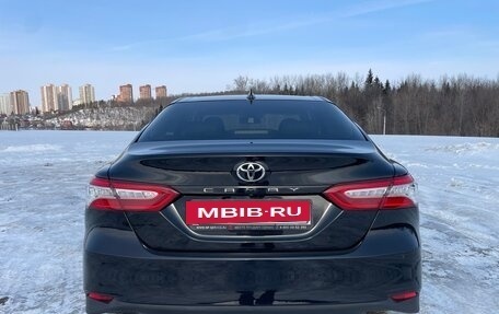 Toyota Camry, 2019 год, 2 820 000 рублей, 6 фотография