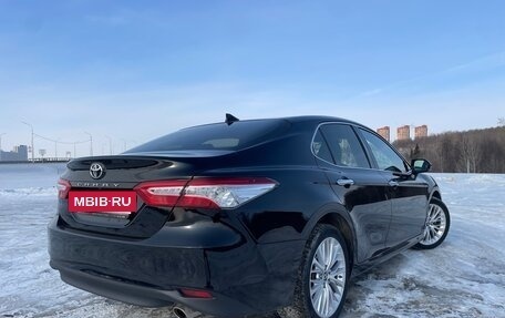 Toyota Camry, 2019 год, 2 820 000 рублей, 4 фотография