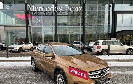 Mercedes-Benz GLA, 2018 год, 2 590 000 рублей, 3 фотография