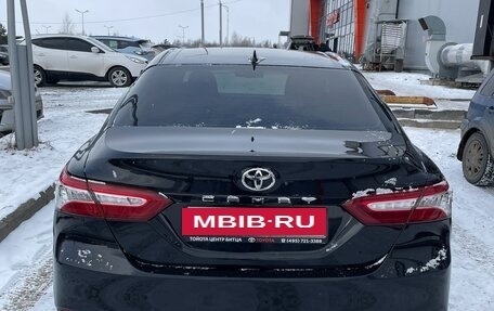 Toyota Camry, 2020 год, 3 500 000 рублей, 5 фотография