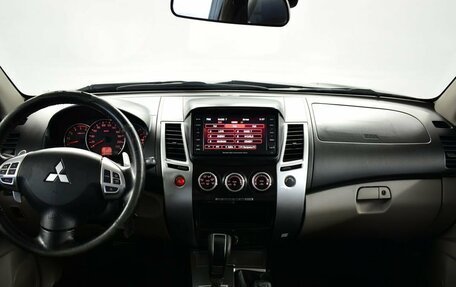 Mitsubishi Pajero Sport II рестайлинг, 2012 год, 1 670 000 рублей, 5 фотография