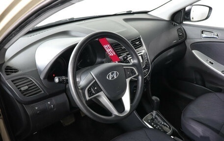 Hyundai Solaris II рестайлинг, 2013 год, 897 000 рублей, 9 фотография