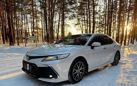 Toyota Camry, 2022 год, 4 870 000 рублей, 9 фотография