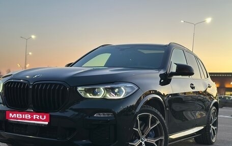 BMW X5, 2019 год, 7 950 000 рублей, 2 фотография