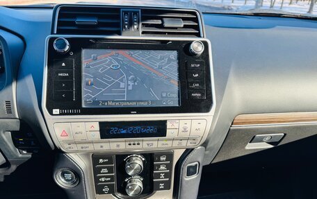 Toyota Land Cruiser Prado 150 рестайлинг 2, 2018 год, 5 290 000 рублей, 15 фотография