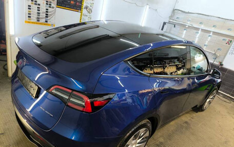 Tesla Model Y I, 2021 год, 5 800 000 рублей, 3 фотография