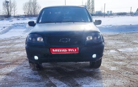 Chevrolet Niva I рестайлинг, 2011 год, 470 000 рублей, 1 фотография