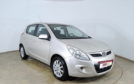 Hyundai i20 IB рестайлинг, 2010 год, 740 000 рублей, 3 фотография