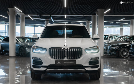 BMW X5, 2019 год, 6 590 000 рублей, 3 фотография