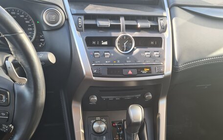 Lexus NX I, 2019 год, 4 400 000 рублей, 17 фотография