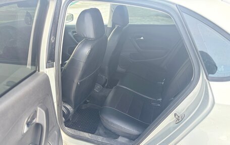 Volkswagen Polo VI (EU Market), 2012 год, 640 000 рублей, 9 фотография