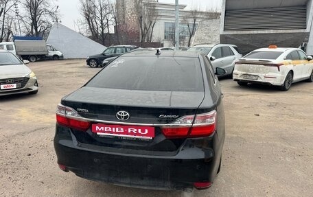 Toyota Camry, 2016 год, 1 700 000 рублей, 9 фотография