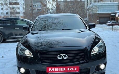 Infiniti Q70 I, 2014 год, 2 250 000 рублей, 7 фотография