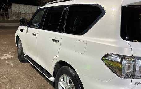 Nissan Patrol, 2011 год, 3 100 000 рублей, 10 фотография