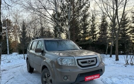 Honda Pilot III рестайлинг, 2008 год, 1 380 000 рублей, 1 фотография