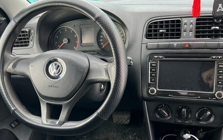 Volkswagen Polo VI (EU Market), 2017 год, 1 100 000 рублей, 8 фотография