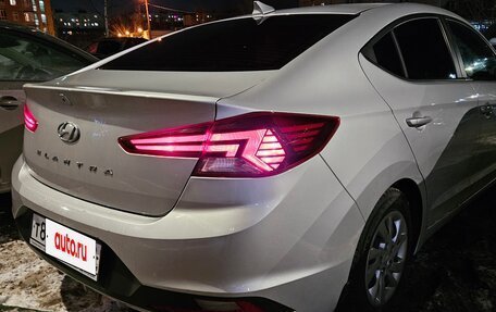 Hyundai Elantra VI рестайлинг, 2019 год, 1 900 000 рублей, 16 фотография