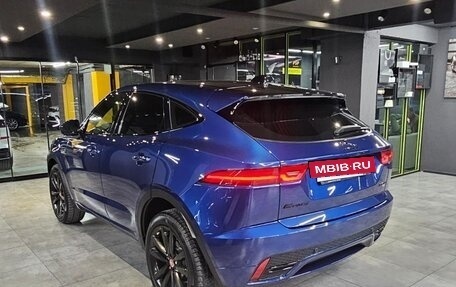 Jaguar E-Pace, 2022 год, 3 900 000 рублей, 4 фотография