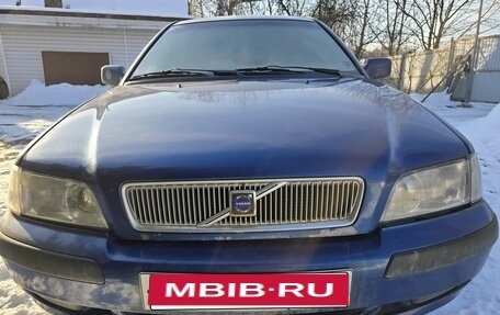 Volvo S40 II, 2001 год, 240 000 рублей, 1 фотография