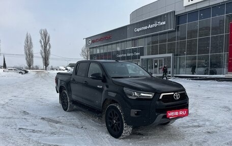 Toyota Hilux VIII, 2020 год, 4 950 000 рублей, 2 фотография