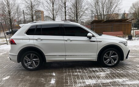 Volkswagen Tiguan II, 2021 год, 4 400 000 рублей, 3 фотография